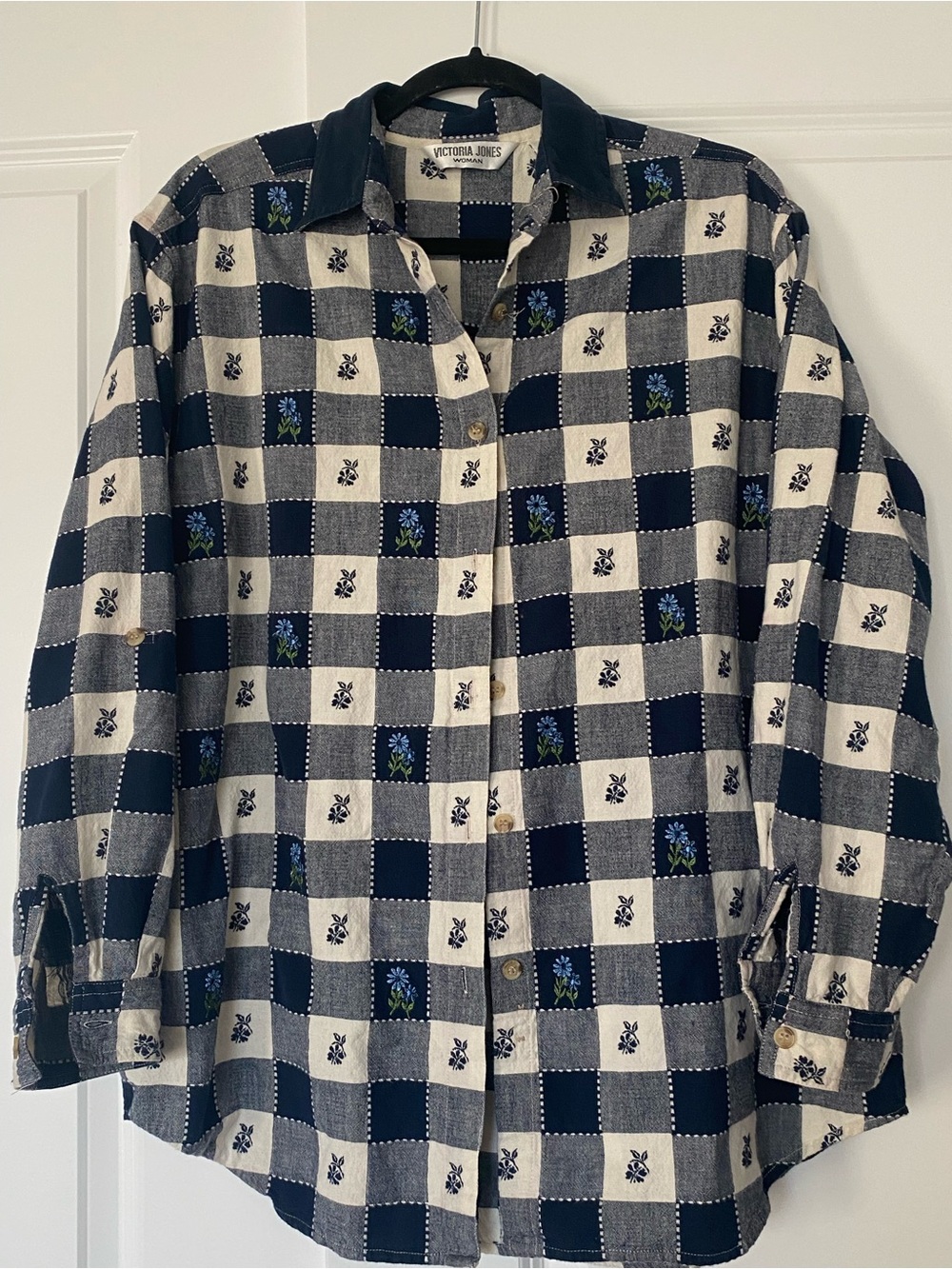 Victoria Jones woman Navy and Cream Check Button-Up Shirt